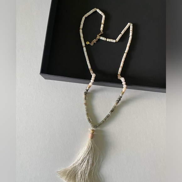 Antonia tassel Stella and Dot long necklace - Picture 5 of 5